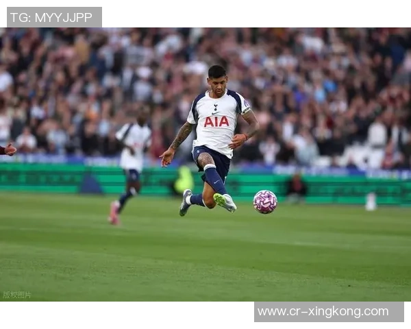 赫塔费官方宣布签约两名中卫Z罗梅罗与博塞利租借加盟球队 赫塔费官方宣布签约两名中卫Z罗梅罗与博塞利租借加盟球队