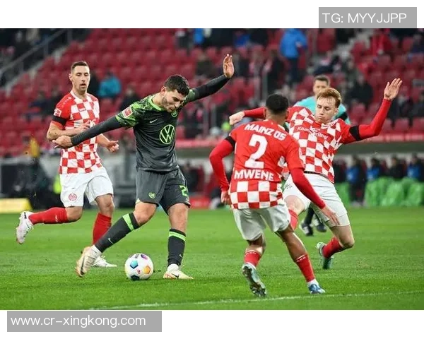 拜仁主场迎战美因茨八连胜势不可挡场均净胜四球以上 拜仁主场迎战美因茨八连胜势不可挡场均净胜四球以上