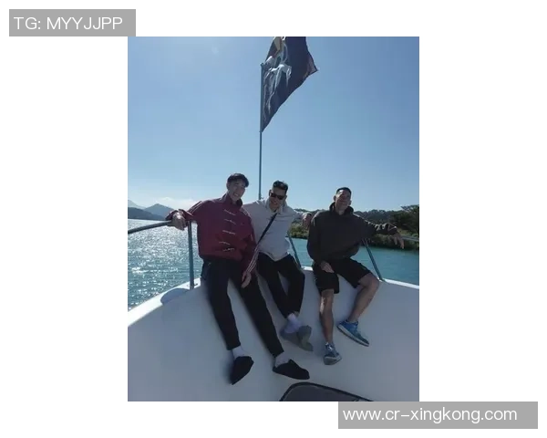 林书豪与家人畅游阿里山共享美丽风景感受大自然的魅力 林书豪与家人畅游阿里山共享美丽风景感受大自然的魅力