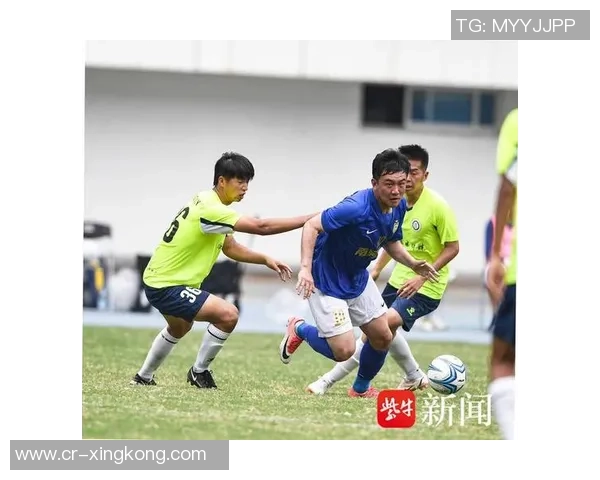 直播吧与足协杯携手助力苏州星海小学足球梦想共同成长